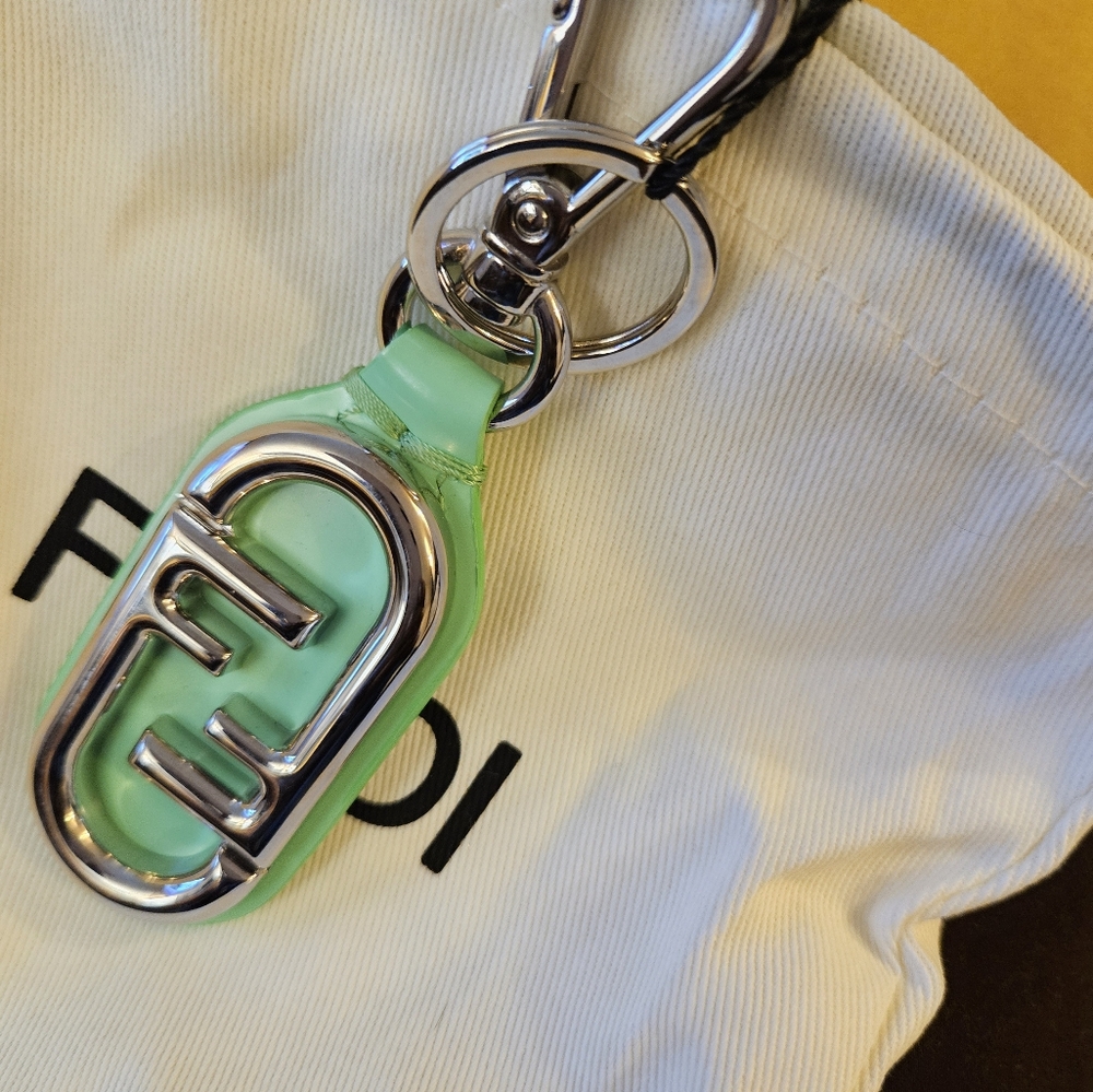 FENDI keychain 🔑